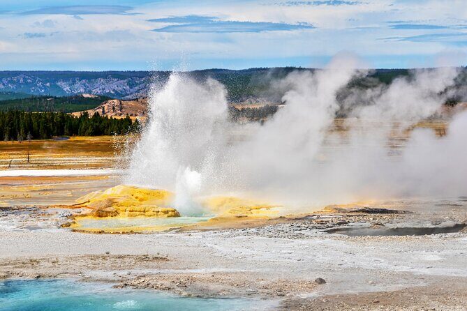Self-Guided Audio Driving Tour in Yellowstone National Park - What Makes This Tour Stand Out?