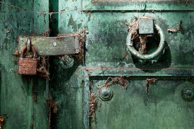 Self-Guided Audio Ghost Tour Through Savannah Shadows - Analyzing the Experience: What We Found