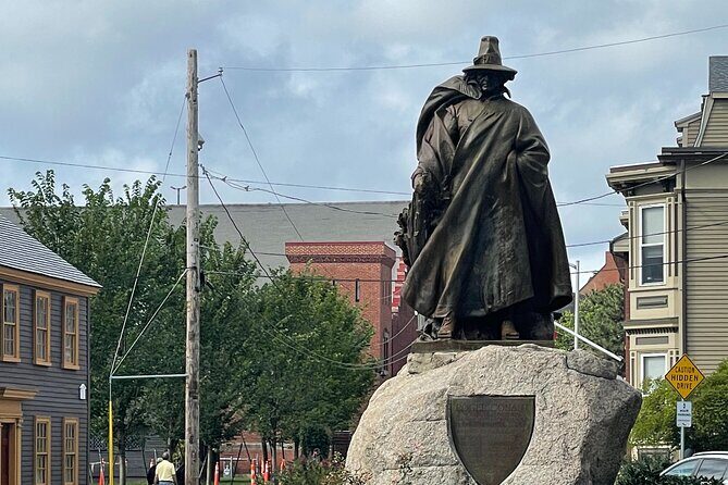 Self Guided Audio Tour 'Hawthorne's Haunts' Haunted Walking Tour Salem - Exploring Salem with the Hawthorne’s Haunts Audio Tour
