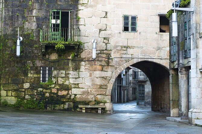 Self-Guided Audio Tour - Squares of Pontevedra - An In-Depth Look at the Pontevedra Audio Tour