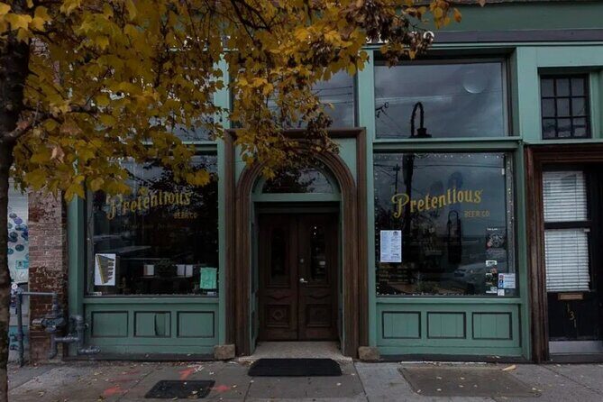 Self-Guided Bar Hunt: Swell Times in Scruffy City - Key Points