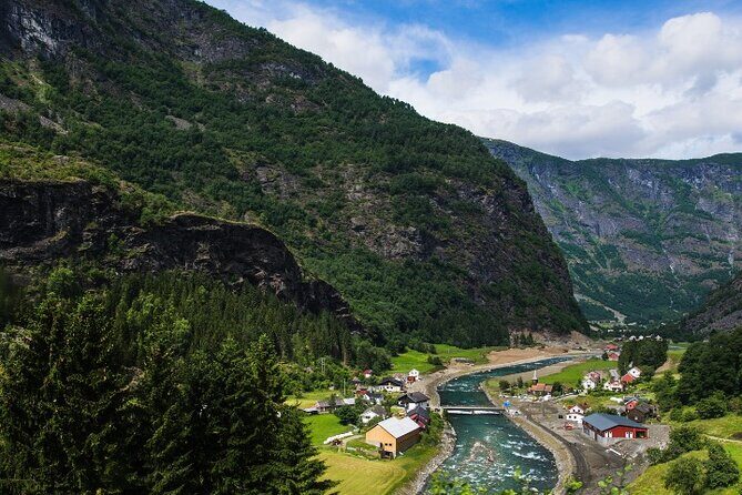 Self-guided day tour From Bergen to Flam All Inclusive roundtrip - Key Points