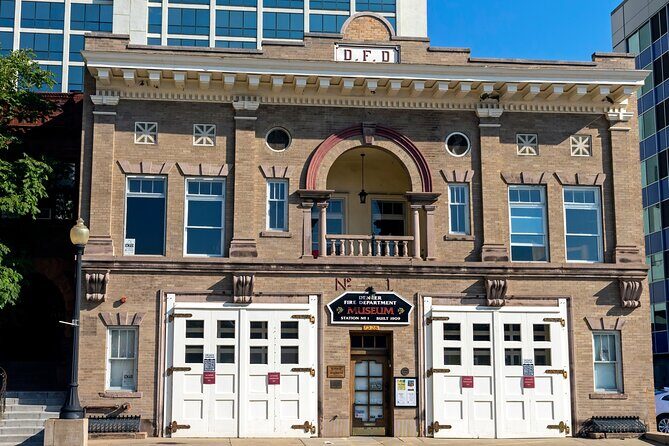 Self-Guided Denver's Golden Treasure Scavenger Hunt - An In-Depth Look at the Denver Scavenger Hunt