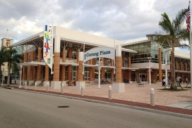 Self-Guided Fort Myers Scavenger Hunt: His Greatest Invention - A Fun and Educational Way to Discover Fort Myers