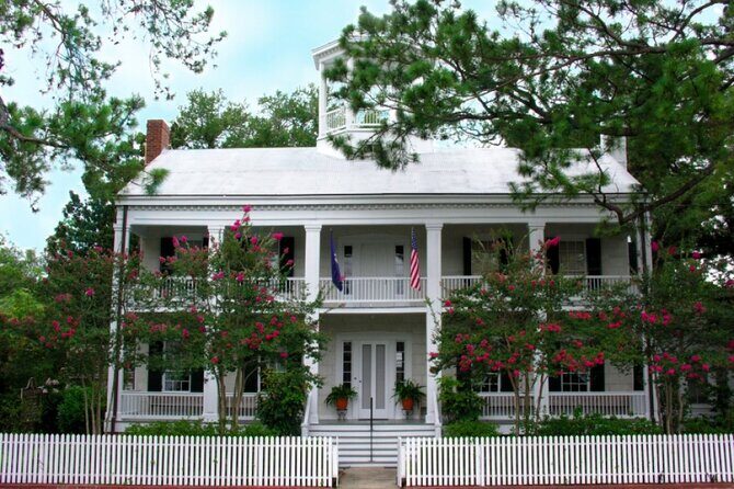 Self-Guided Lafayette Scavenger Hunt: Lafayette In Full Bloom - Who Should Consider This Tour?
