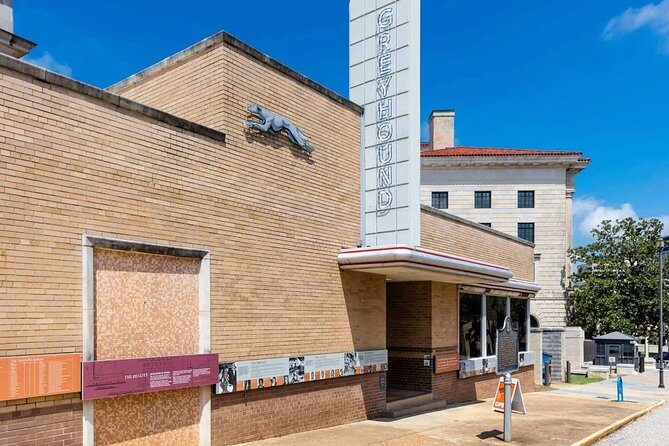 Self-Guided Montgomery Scavenger Hunt: History & Heroes - Why This Tour Offers Good Value