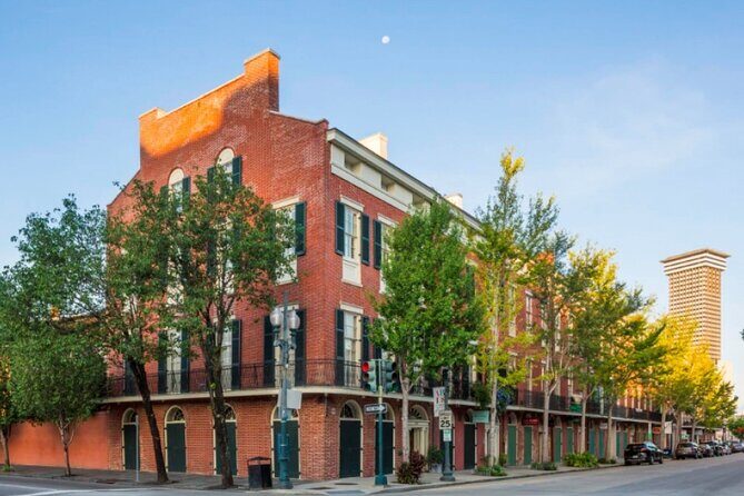Self-Guided New Orleans Scavenger Hunt: Getting Down To Business - A Deep Dive into the Experience