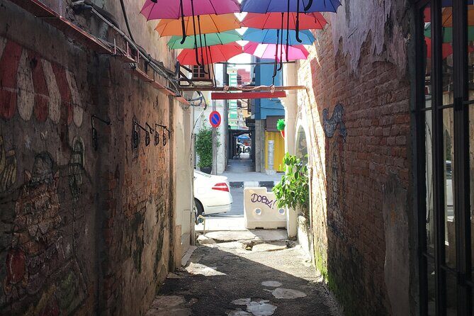 Self Guided Pasar Seni Scavenger Hunt - Outbreak - Unpacking the Experience: What to Expect During the Hunt