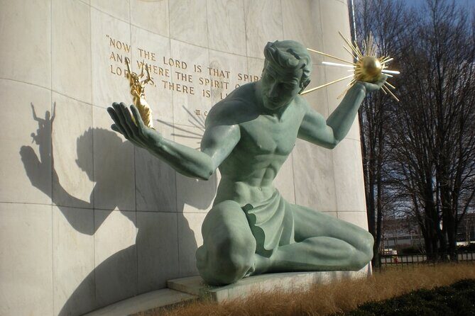 Self-Guided Scavenger Hunt: Detroit Roll Through Motor City - A detailed look at the Detroit scavenger hunt experience