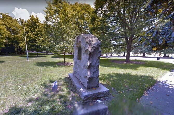 Self-Guided Scavenger Hunt: Finding Peace in Piedmont Park - Exploring Piedmont Park in a New Light