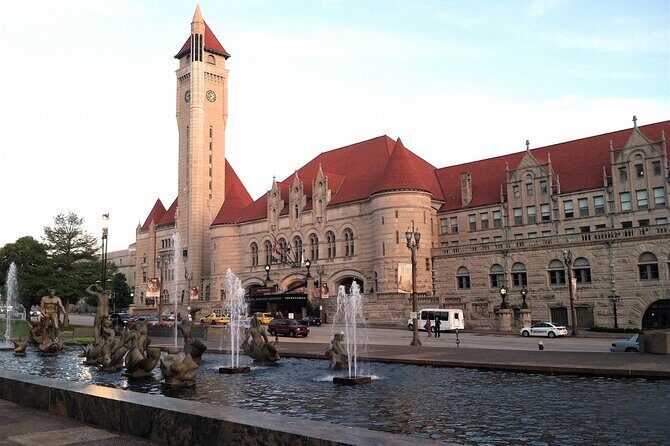Self Guided Scavenger Hunt: St. Louis Delights - Who Would Love This Experience?