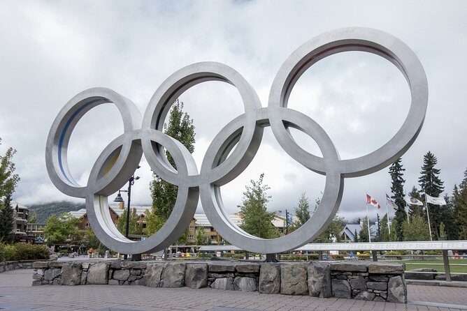 Self-Guided Scavenger Hunt: Whistler Arting Around Whistler - What Is This Tour About?