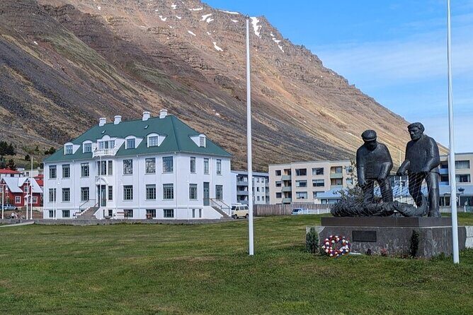 Self-Guided Tour of Ísafjörður: Art, History, and Architecture - Practicalities and Tips for Making the Most of Your Tour