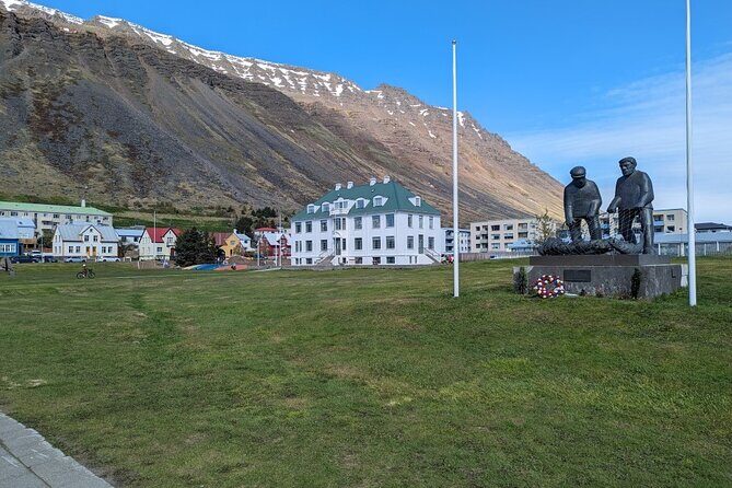 Self-Guided Tour of Ísafjörður: Art, History, and Architecture - Frequently Asked Questions