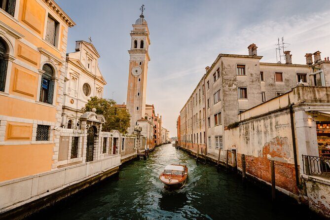 Self Guided Tour of Venice's Best Kept Secrets - Key Points