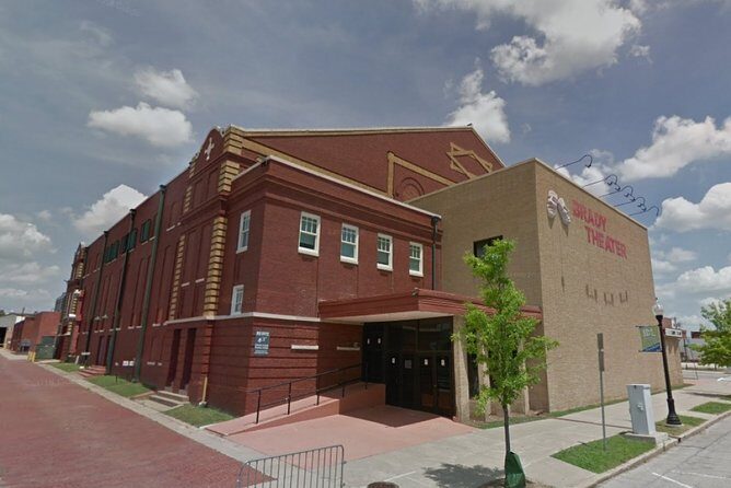 Self Guided Tulsa Scavenger Hunt: Center of the Universe - In-Depth Look at the Tulsa Scavenger Hunt