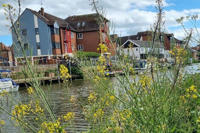 Self Guided Walk from Tewkesbury Abbey to Victoria Gardens - Practical Details: What to Expect