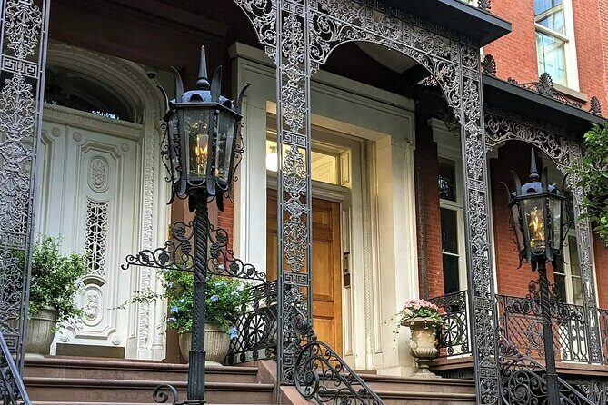 Self-Guided Walk of New York's Gramercy and Flatiron Districts - FAQ