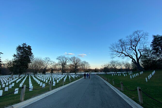 Self Guided Walking Tour of Arlington National Cemetery GPS App - Exploring Arlington National Cemetery with a Self-Guided GPS App Tour