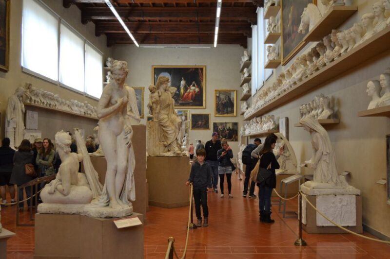 Semi Private Accademia Gallery Guided Tour in Florence - The Practicalities: Group Size, Duration, and Accessibility