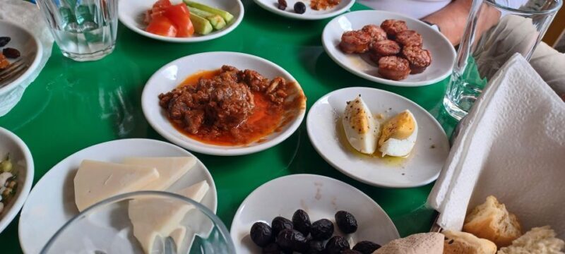 Semi Private Food & City Tour in Heraklion with Pastry Mesum - Who Would Love This Tour?