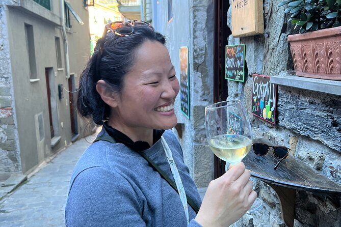 Semi-Private Guided Hiking Cinque Terre Tour from Florence - FAQ