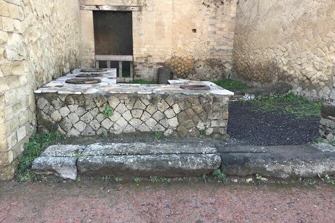 Semi-Private Guided Small-Group Tour of Herculaneum - FAQs