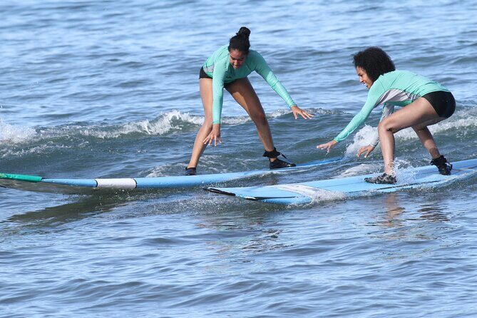 Semi Private Surf Lesson 4 Students 1 Instructor - Who Is This Tour Best Suited For?