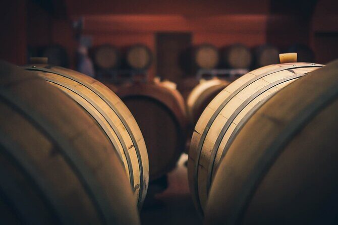 Semi Private Wine Tour of 2 wineries with Transfer and Lunch - FAQ