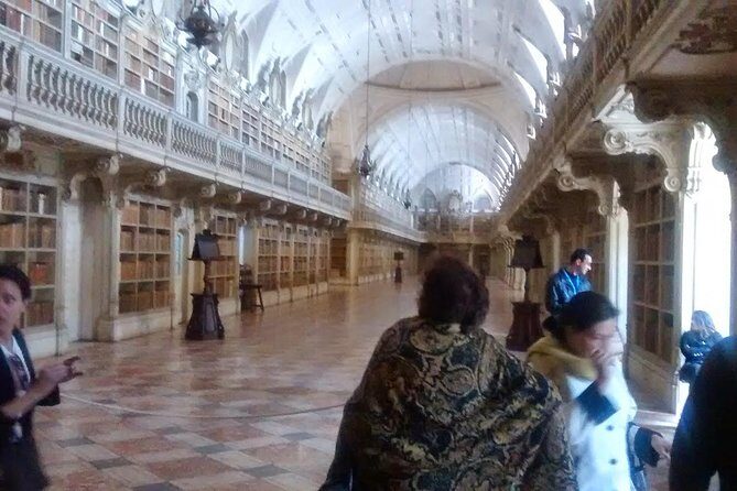 Senior Tourism: Gastronomic and cultural experience near Lisbon - Potential Downsides