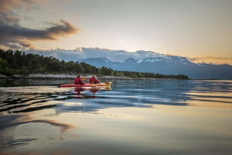 Senja: Guidet Evening Kayak Cruise - FAQs
