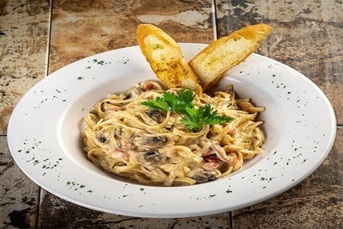 Señor Frogs Lunch / Dinner Package - In-Depth Breakdown of the Tour