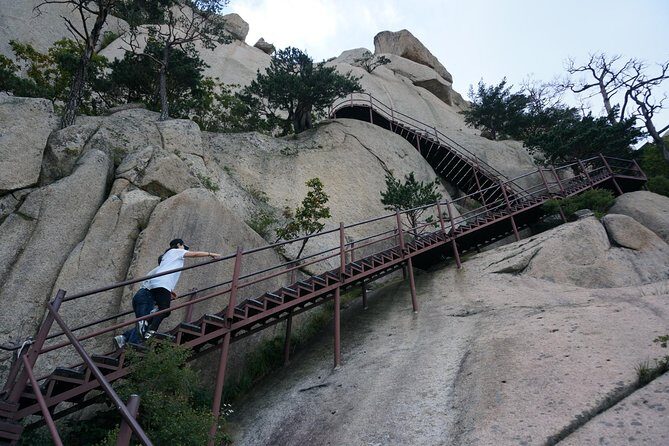 Seoraksan National Park Ulsanbawi Hiking from Seoul - Who Should Book This Tour?