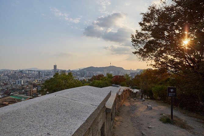 Seoul: Gyeongbok Palace, Bukchon Village, and Gwangjang Tour - The Sum Up