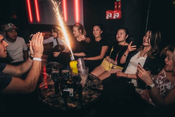 Seoul: Hongdae Premium Pubcrawl with Limitless Drinks - Key Points
