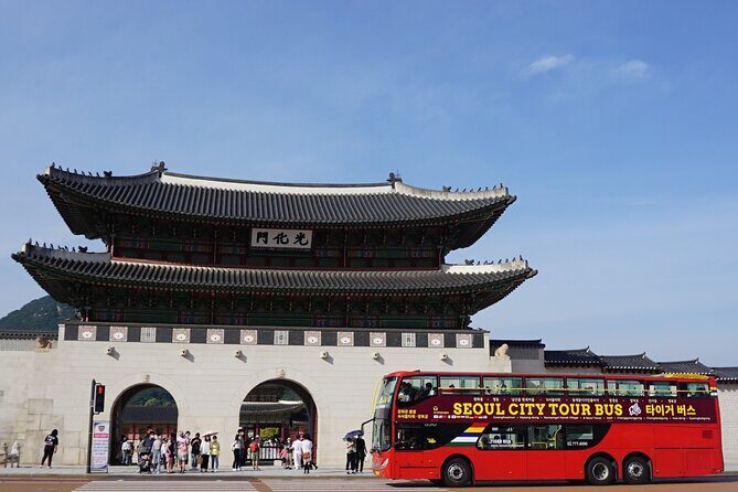 Seoul Hop-On Hop-Off Downtown Palace Course - Is It Worth the Price?