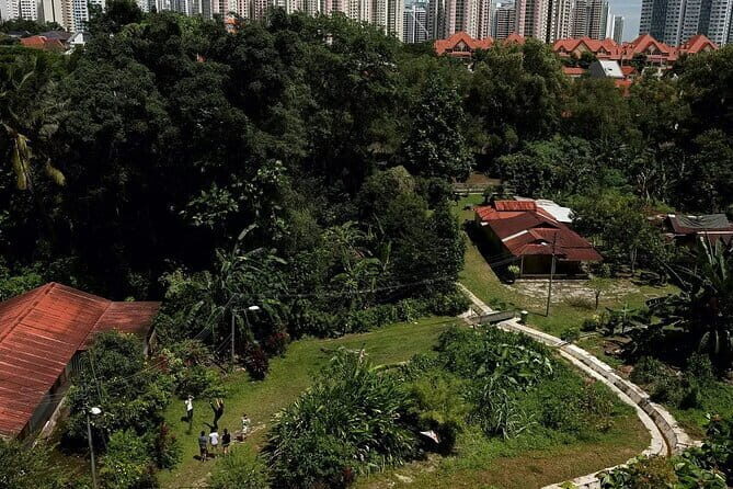 Serangoon and Hougang Hop-on Hop-off from Buangkok - Key Points