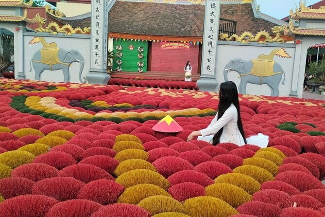 Serene Hanoi Escape: Incense Village & Quan Son Lake Day Trip - A Deep Dive into the Experience