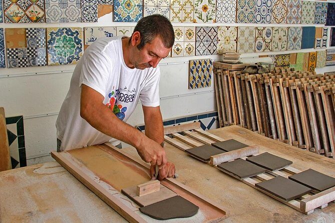 Sesimbra, Azeitao and Setubal Private Tour with Wine Tasting - A Day Rich in Culture, Nature, and Flavors