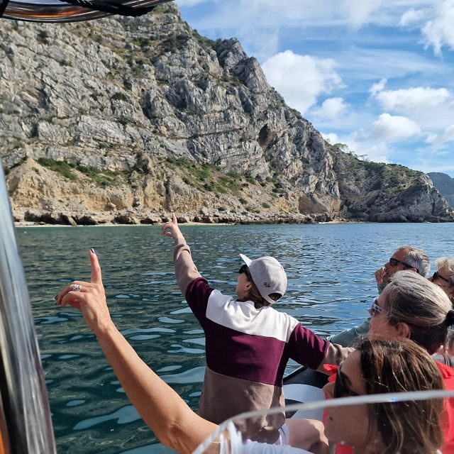Sesimbra: Boat Tour with Lunch at Portinho da Arrabida - The Experience: What to Expect