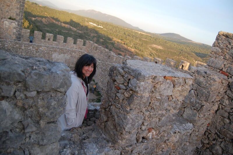 Sesimbra: Half-Day Tour to Arrabida with Wine Tasting - Learning About Traditional Art and Crafts in Azeitão