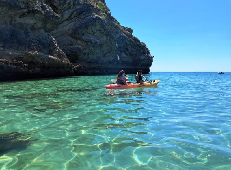 Sesimbra: Ribeiro Cavalo Beach, Caves, & Arrábida Kayak Tour - The Guides and Their Role in Making the Experience Special