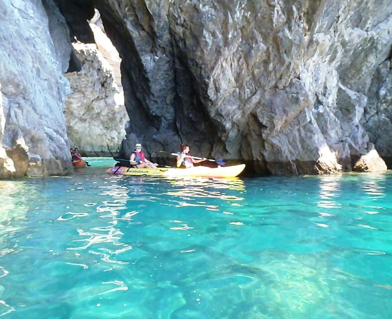 Sesimbra: Ribeiro Cavalo Beach, Caves, & Arrábida Kayak Tour - Who Is This Tour Perfect For?