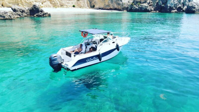 Sesimbra: Rote of Wonders/ Private Boat Tour along the cost - Key Points