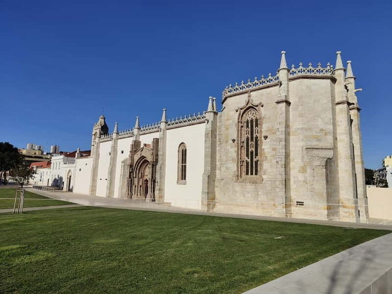 Setúbal: Private Walking Tour with Tastings - FAQ