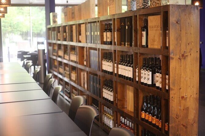 Setubal Private Wine Tour, Food Tasting, Beaches, Palaces and Art - FAQ