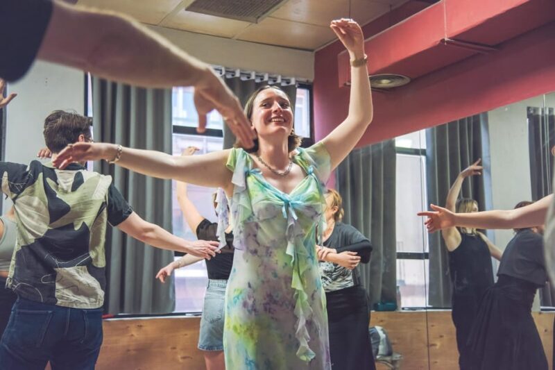 Sevilla: Flamenco Class Experience - Practical Tips for Participants