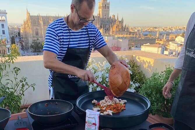 Sevilla: Panoramic Highlights Rooftop Tour & Paella Cooking Class - Final Words