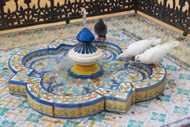 Seville 4-Hour Guided Walking Tour - Who Should Book This Tour?