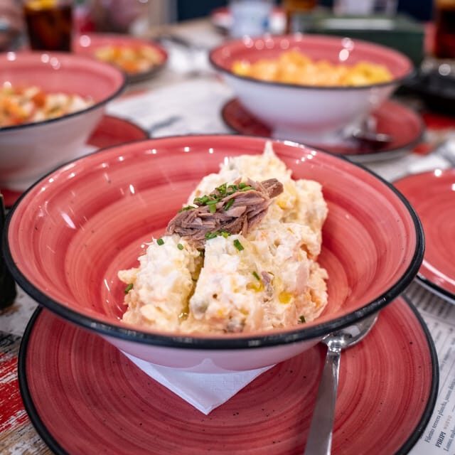 Seville Adventure: Historic Walking Tour & Traditional Tapas - Historic Taverns and Tapas